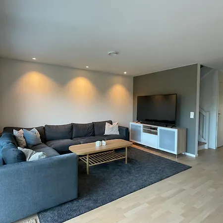 House For Rent During Ons 2024 ヴィラ *